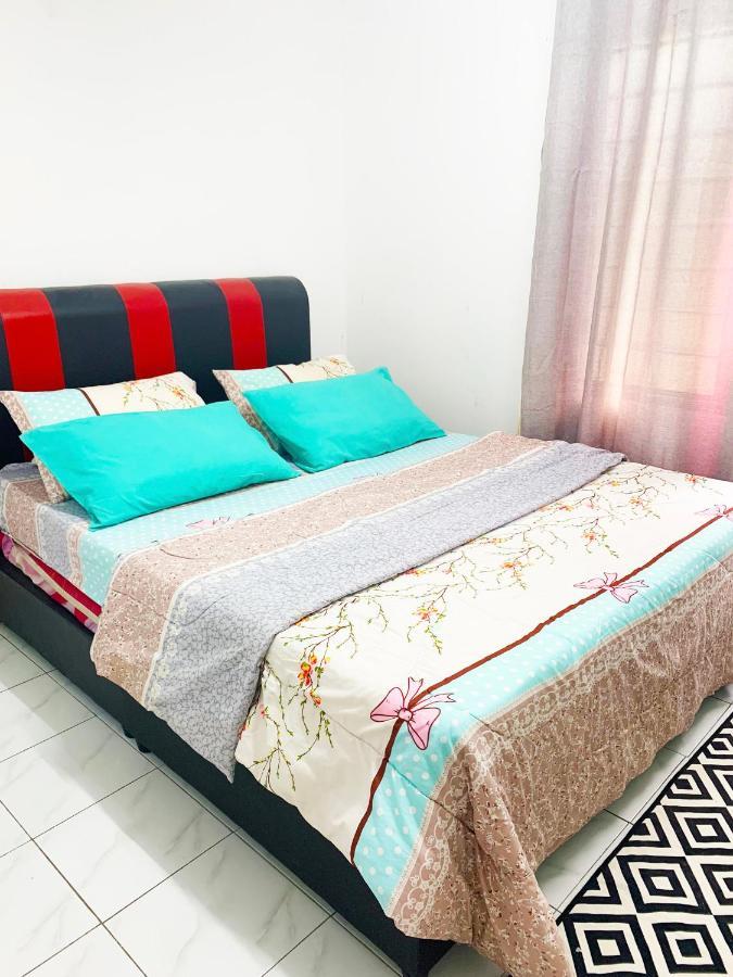 Rumah Tamu Azizah Kampong Tanjong Bayan Экстерьер фото