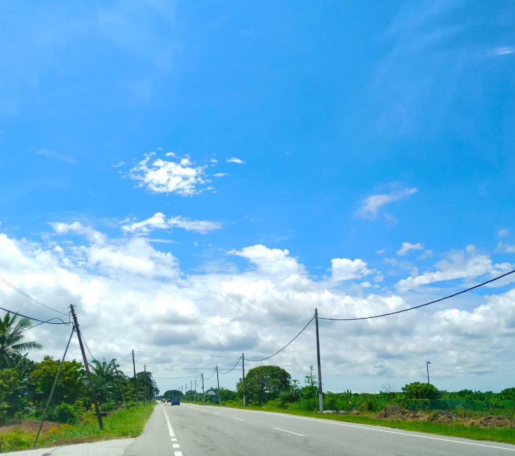 Rumah Tamu Azizah Kampong Tanjong Bayan Экстерьер фото