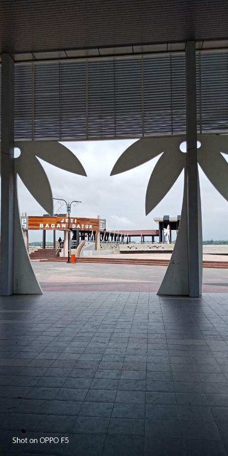 Rumah Tamu Azizah Kampong Tanjong Bayan Экстерьер фото